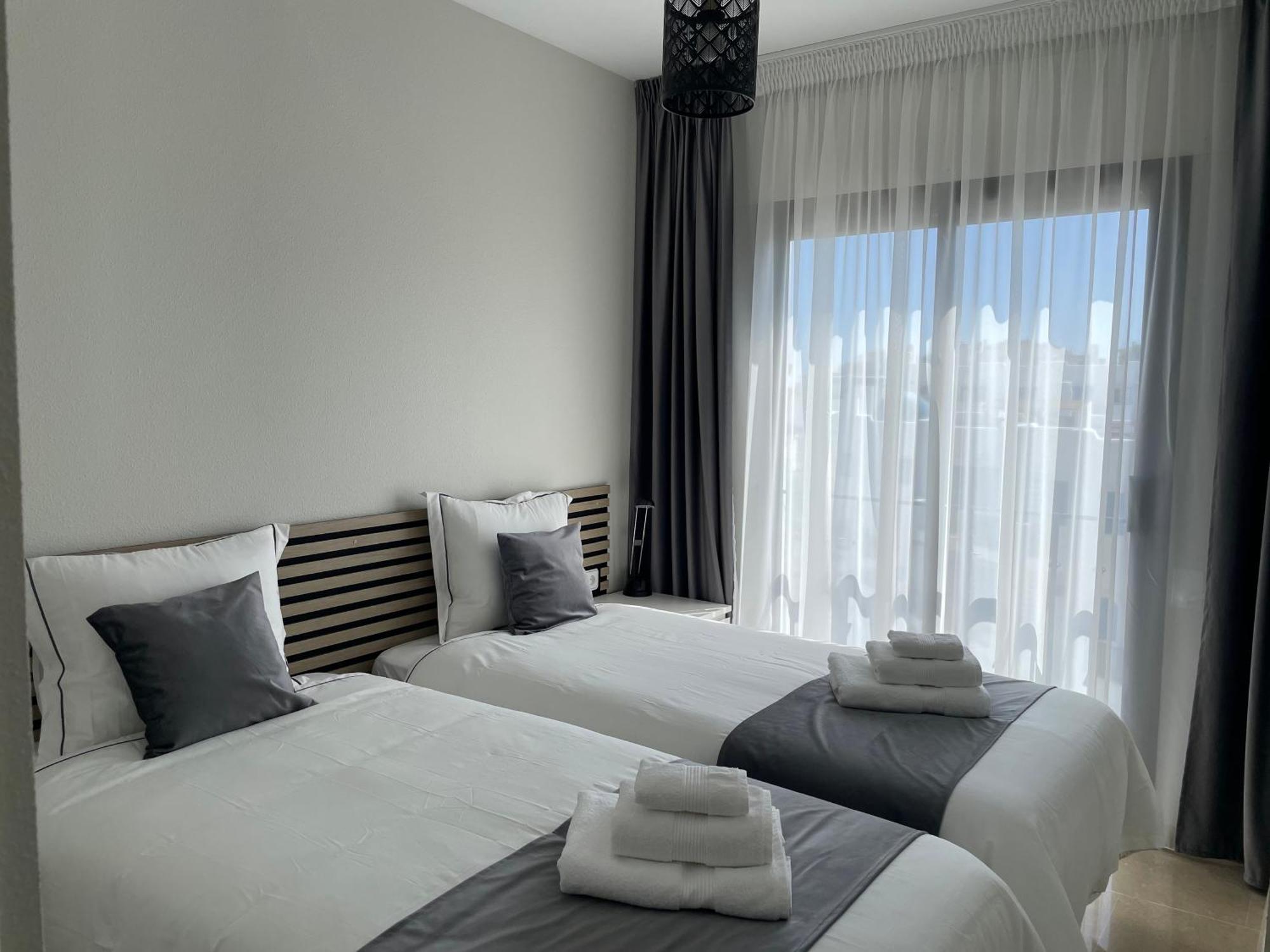 Apartamento En Marina Duquesa Castillo de Sabinillas Dış mekan fotoğraf