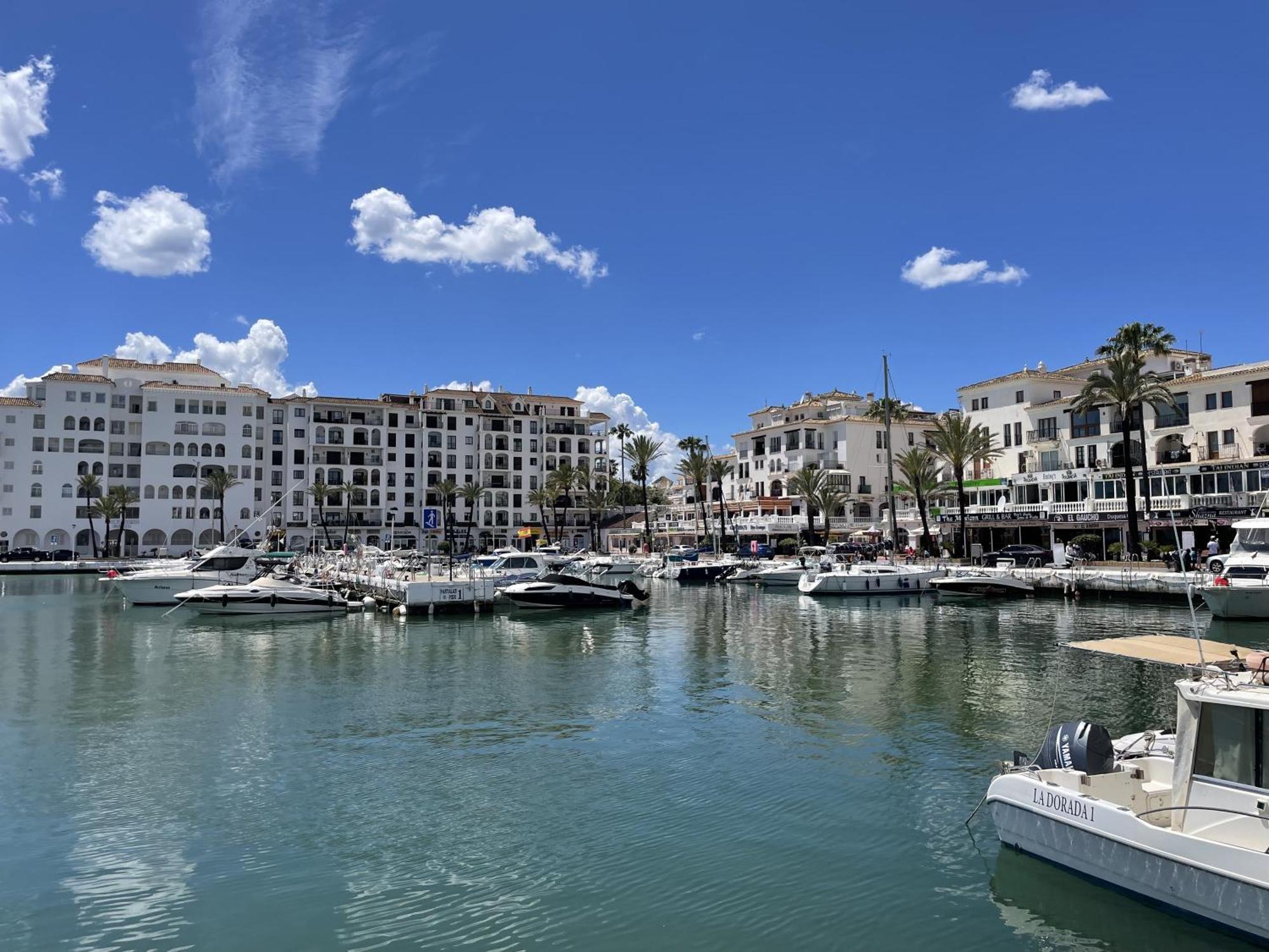 Apartamento En Marina Duquesa Castillo de Sabinillas Dış mekan fotoğraf